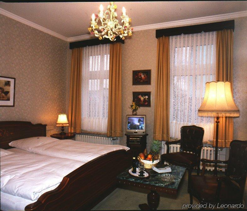 ホテル ステファン ハンブルク 部屋 写真